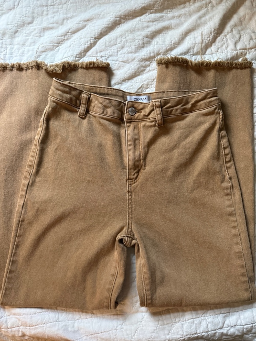 Zenana Outfitters Cropped Straight Jeans in Camel Brown